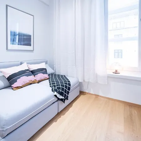 Hvc Apartments Toeoeloenkatu 11 헬싱키